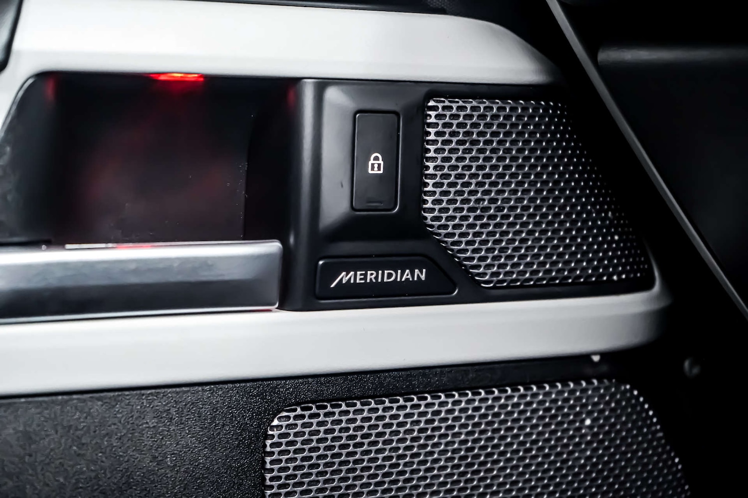 Used Land Rover Defender 2022 for sale - 77449556: Photo 22