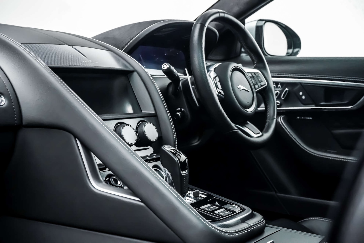 Used Jaguar F-Type 2022 for sale - 76831062: Photo 26