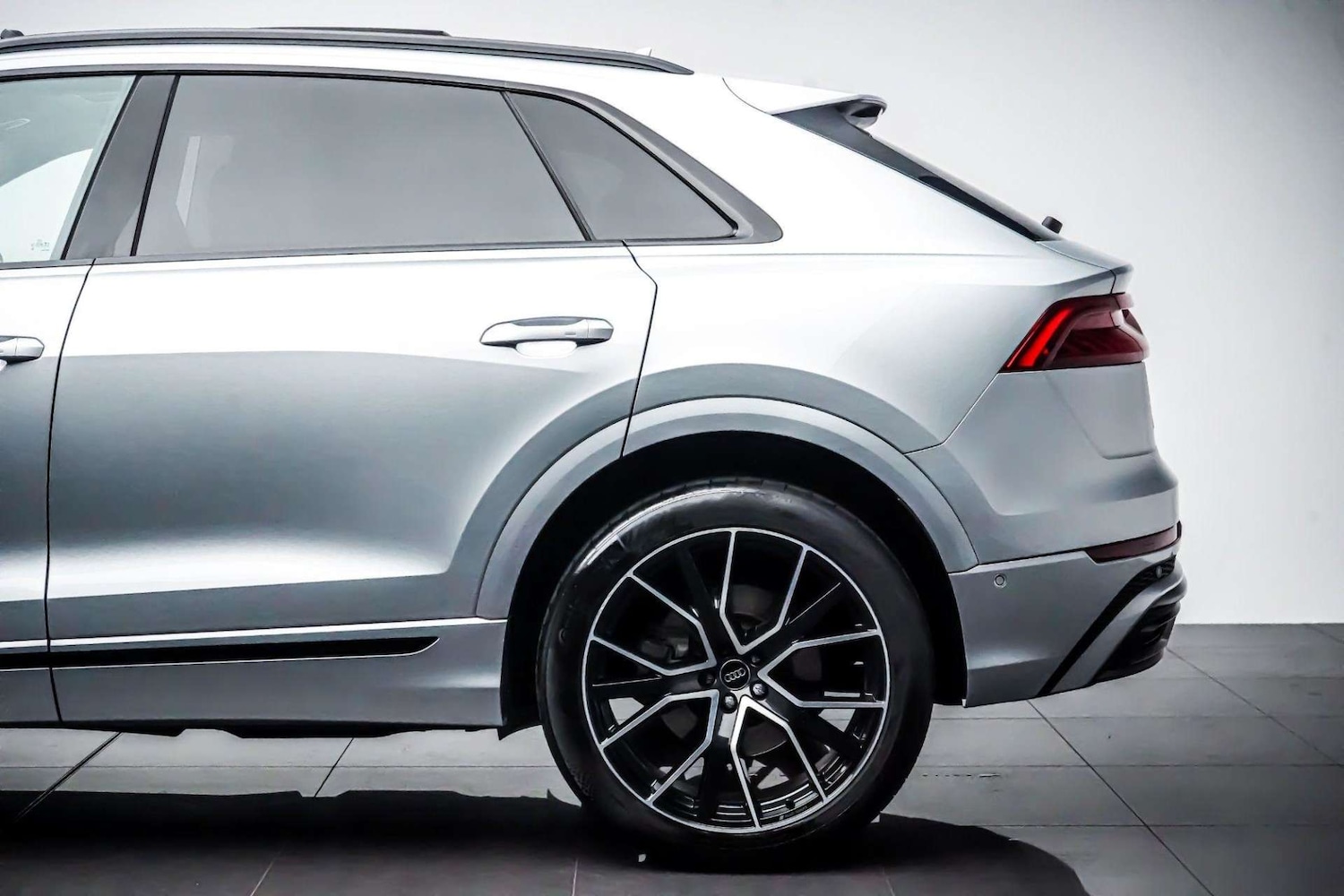 Used Audi Q8 2018 for sale - 76831014: Photo 12