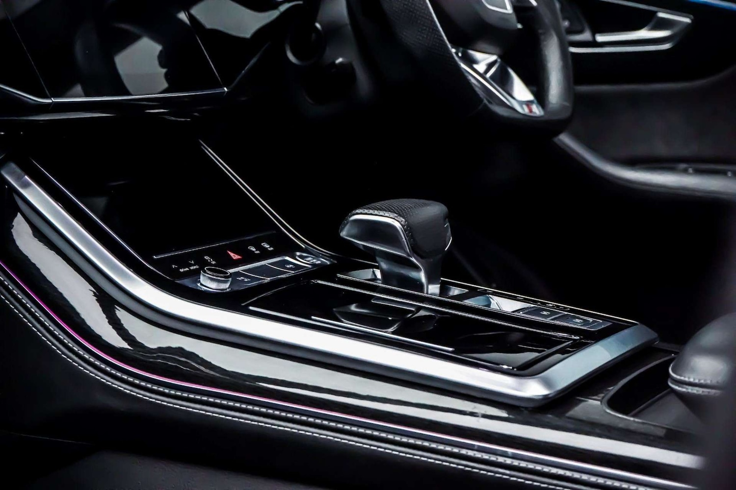 Used Audi Q8 2018 for sale - 76831014: Photo 18