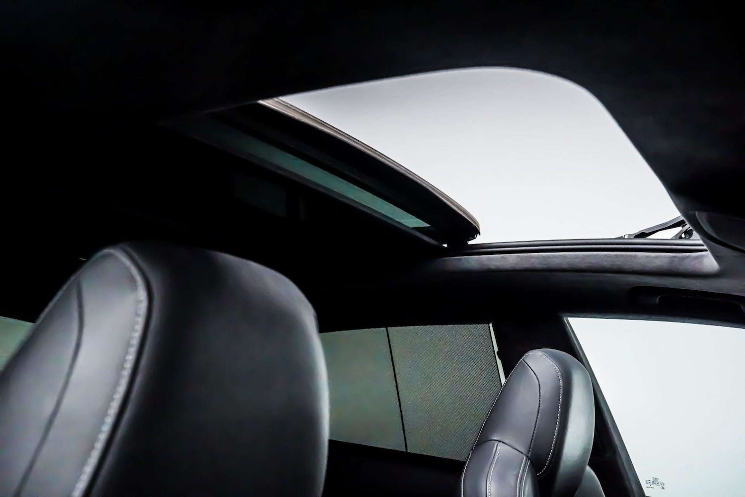 Used Audi Q8 2018 for sale - 76831014: Photo 3