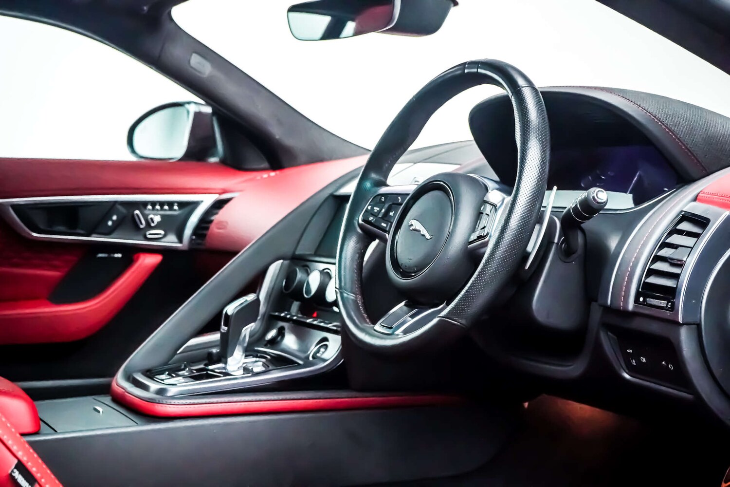 Used Jaguar F-Type 2020 for sale - 76831053: Photo 8