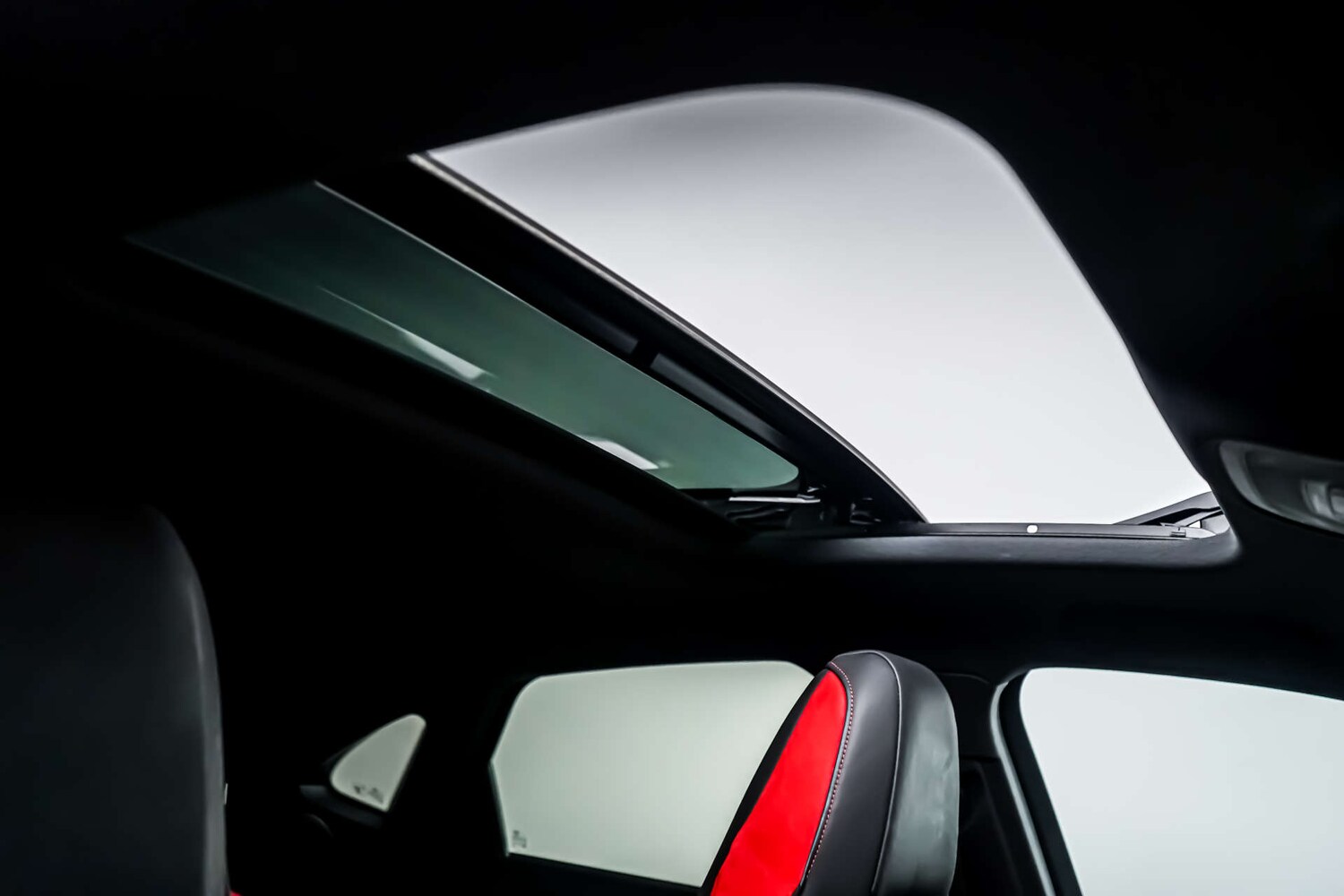 Used Audi RS Q3 2020 for sale - 77591959: Photo 3