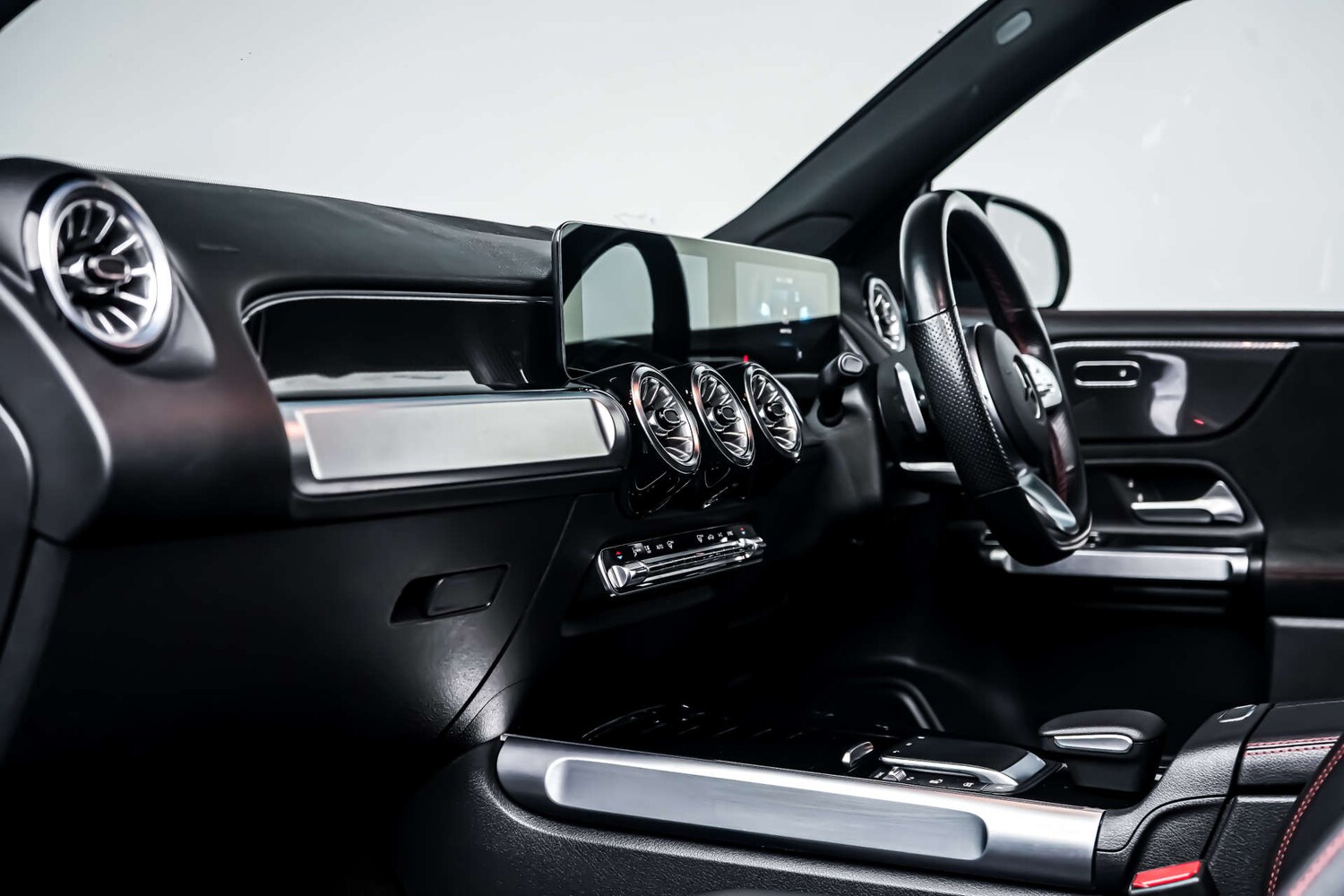 Used Mercedes-Benz GLB 2023 for sale - 77426972: Photo 20