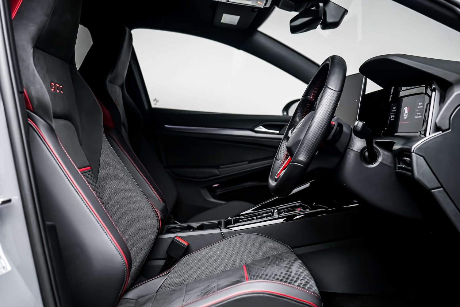 Used Volkswagen Golf 2025 for sale - 77864563: Photo 6