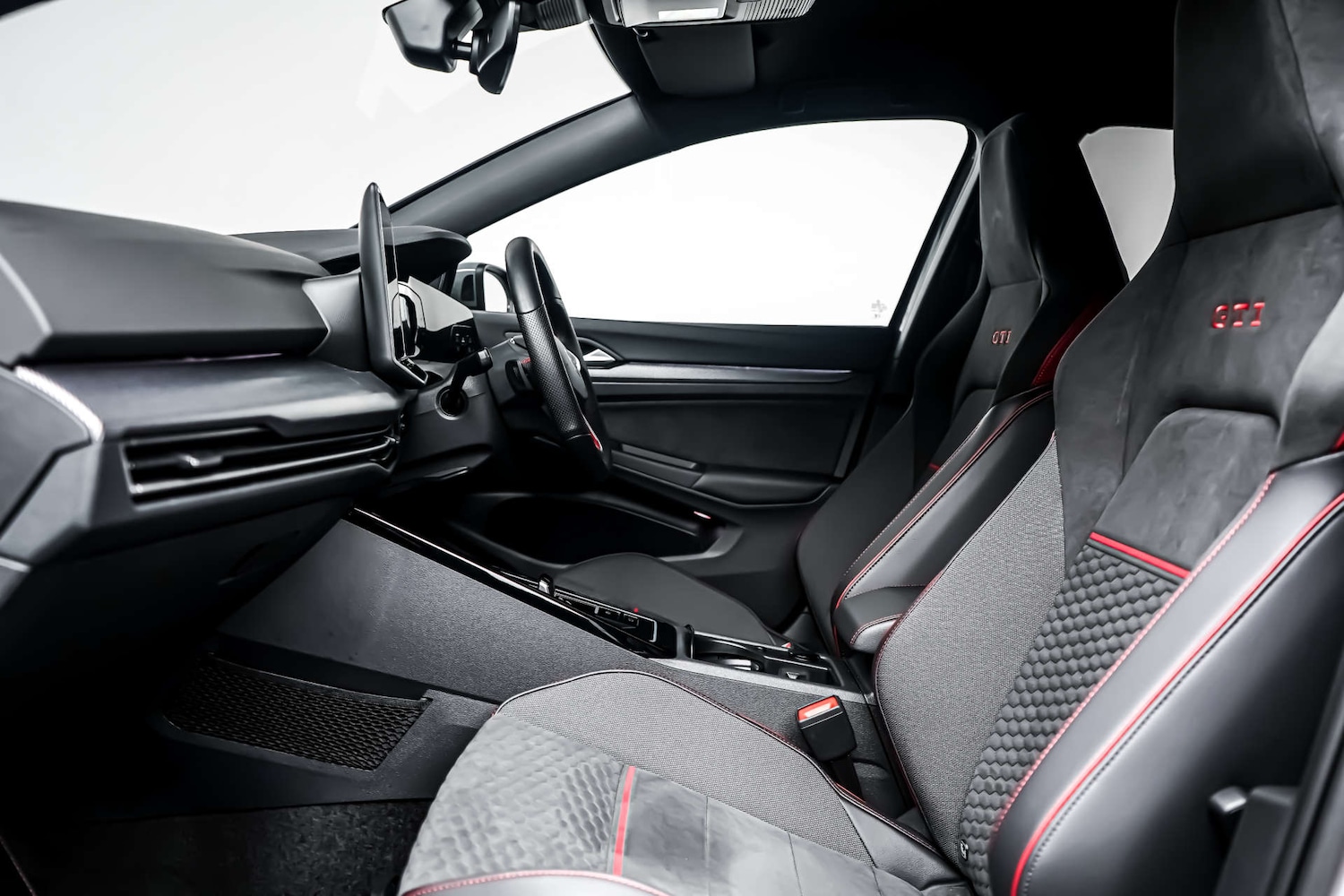 Used Volkswagen Golf 2025 for sale - 77864563: Photo 8