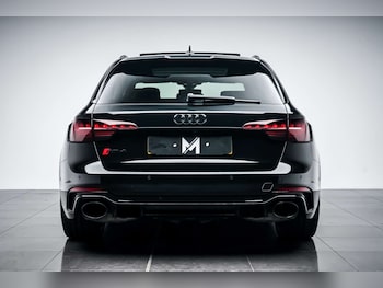 Used Audi RS4 Avant 2023 for sale - 78908793: Photo