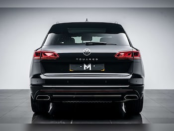 Used Volkswagen Touareg 2021 for sale - 78154321: Photo