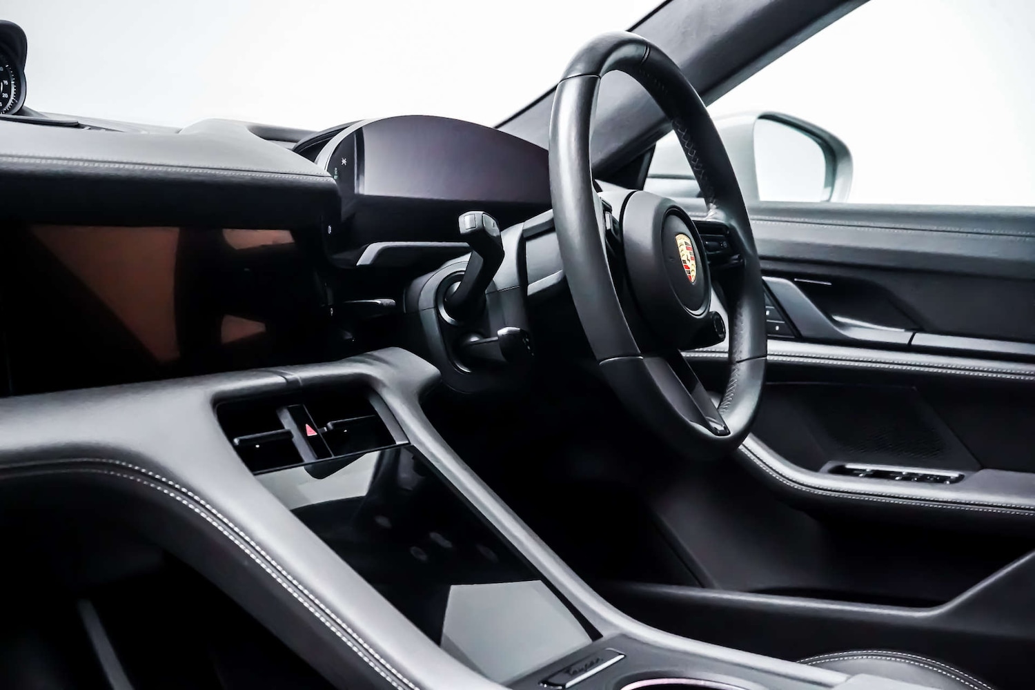 Used Porsche Taycan 2023 for sale - 76830895: Photo 23