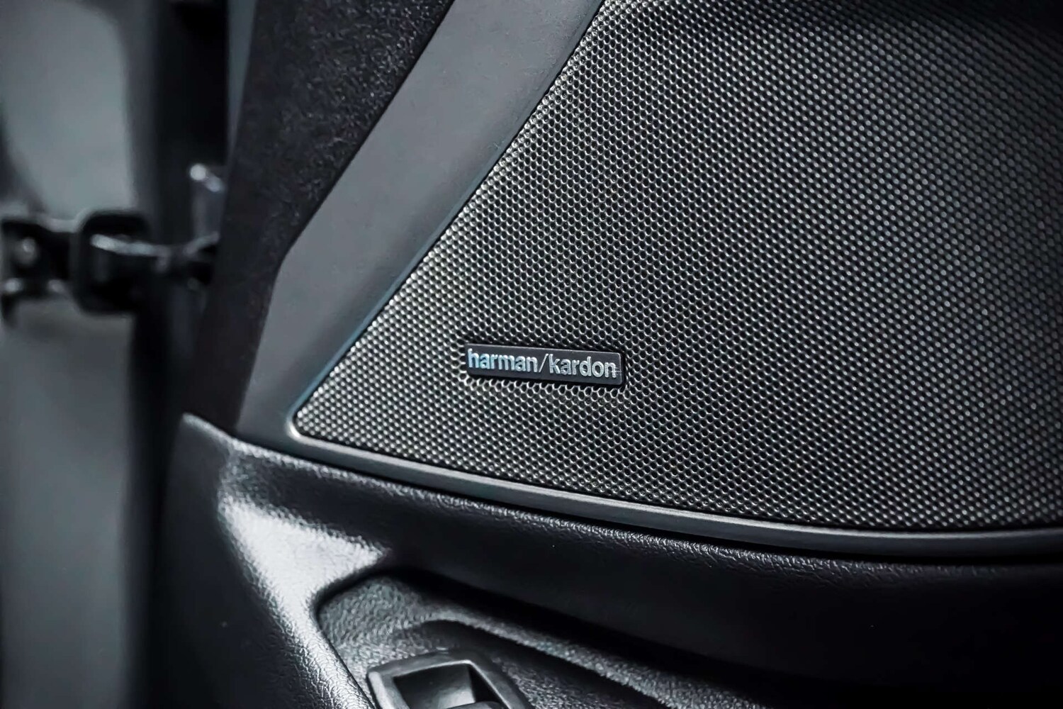 Used BMW 3 Series 2024 for sale - 77426876: Photo 18