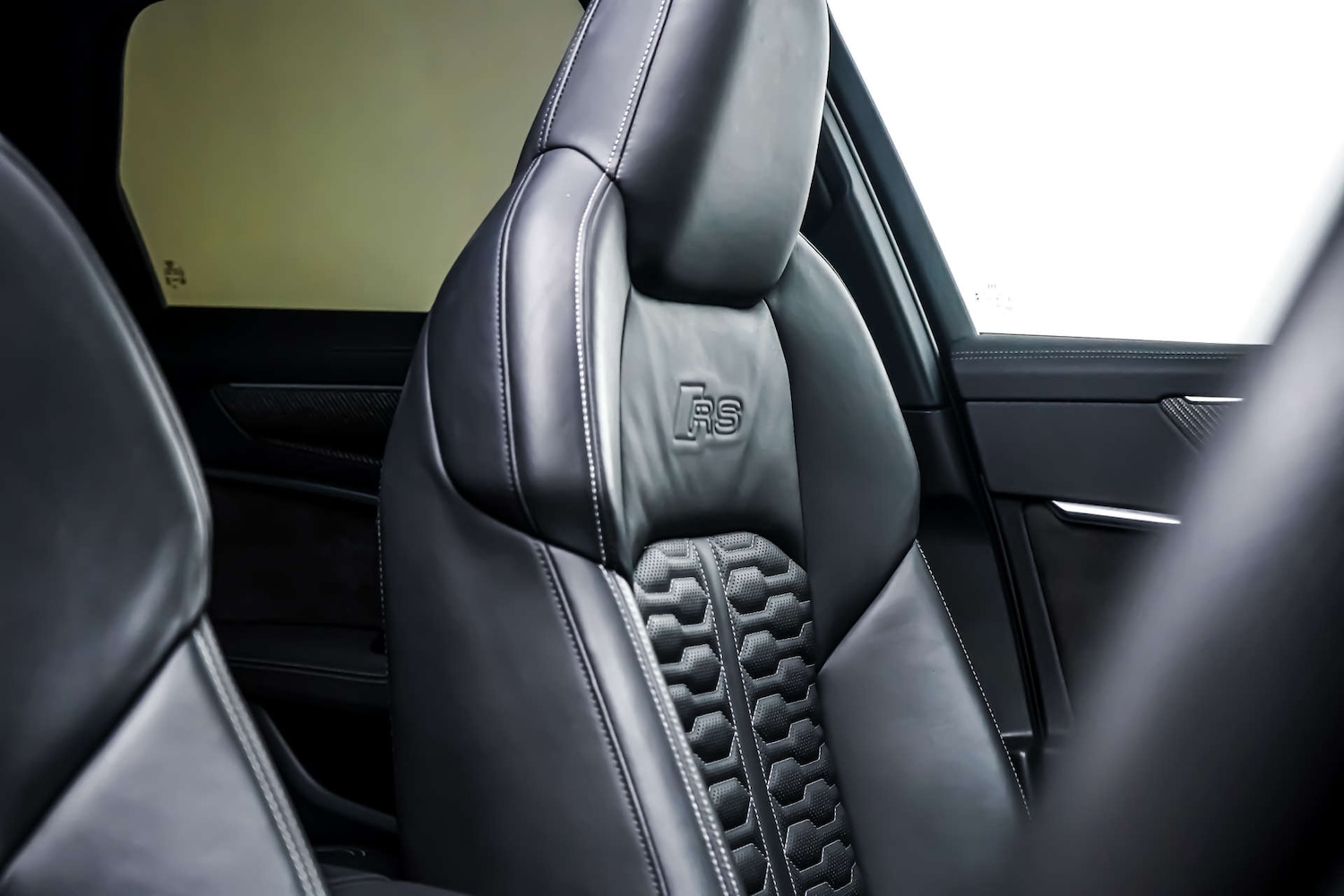 Used Audi RS6 2021 for sale - 76831091: Photo 9