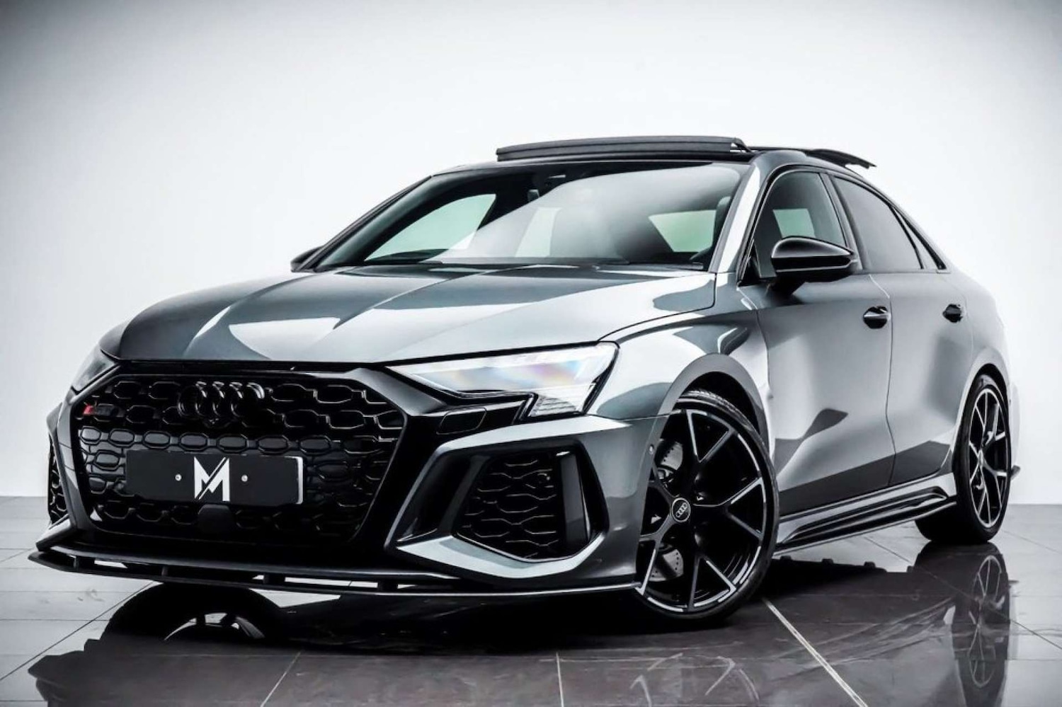 Used Audi RS3 2023 for sale - 76831050: Photo 5