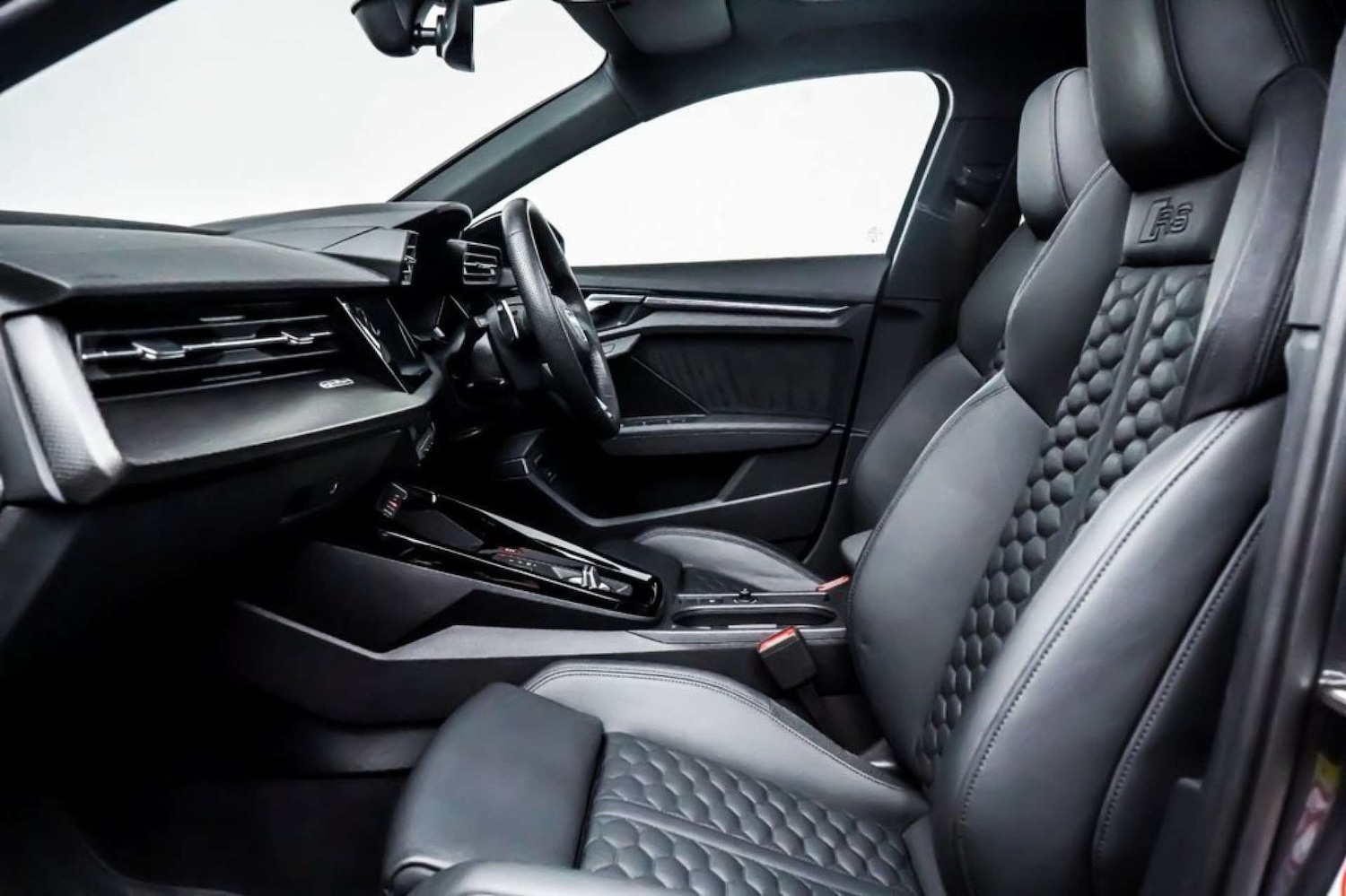 Used Audi RS3 2023 for sale - 76831050: Photo 8