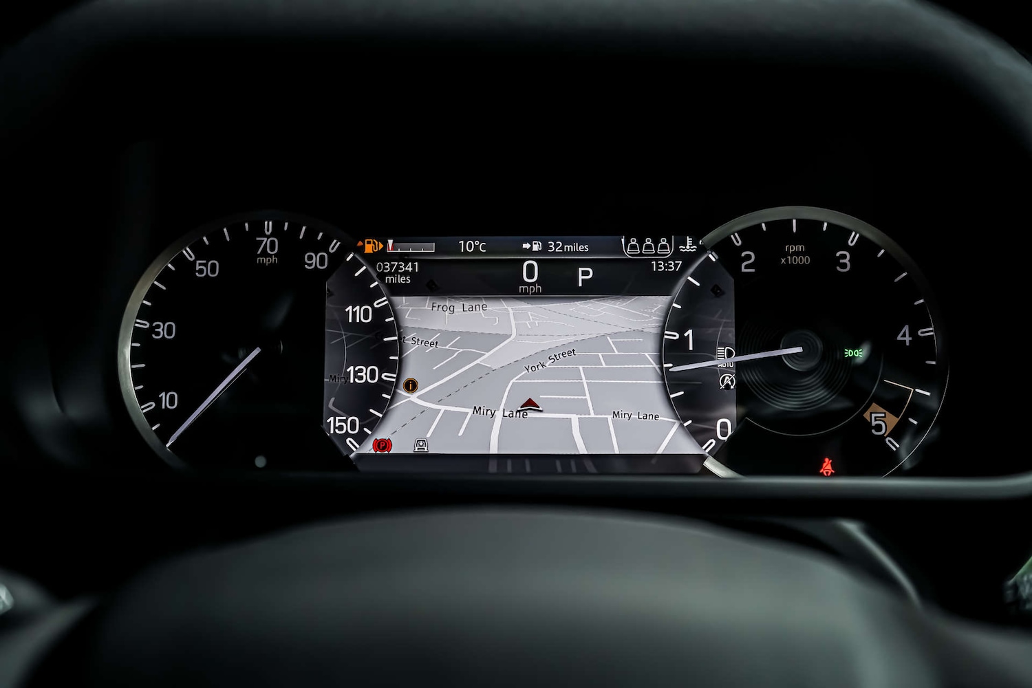 Used Land Rover Defender 90 2023 for sale - 77482435: Photo 16