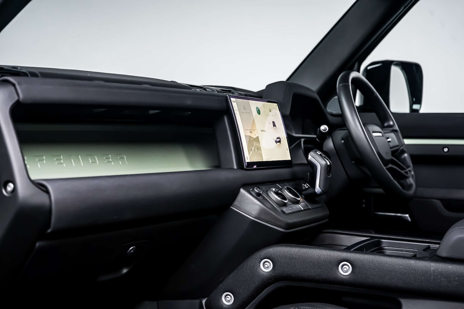 Used Land Rover Defender 90 2023 for sale - 77482435: Photo 20