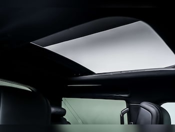 Used Land Rover Defender 90 2023 for sale - 77482435: Photo