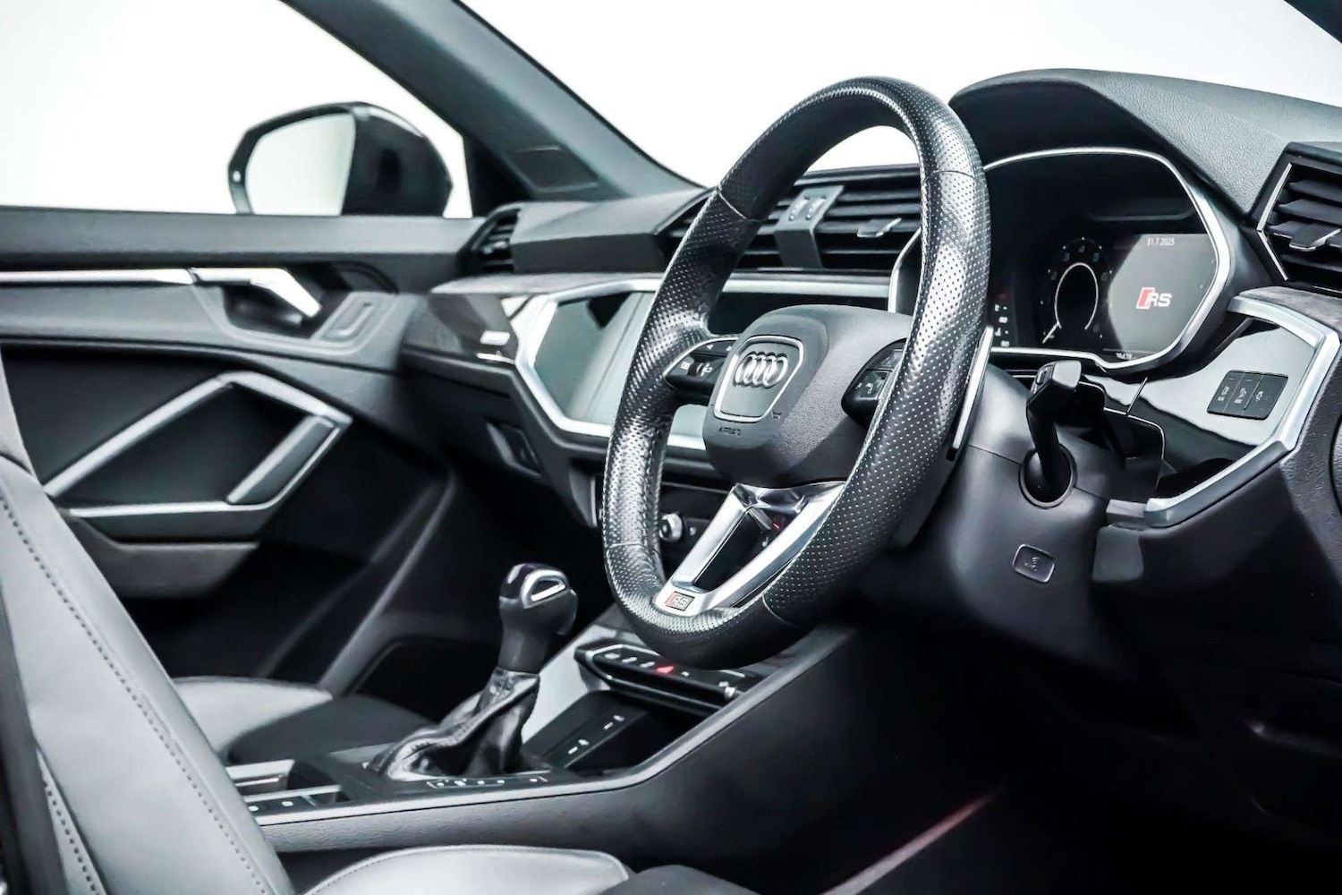 Used Audi RS Q3 2022 for sale - 76831016: Photo 9