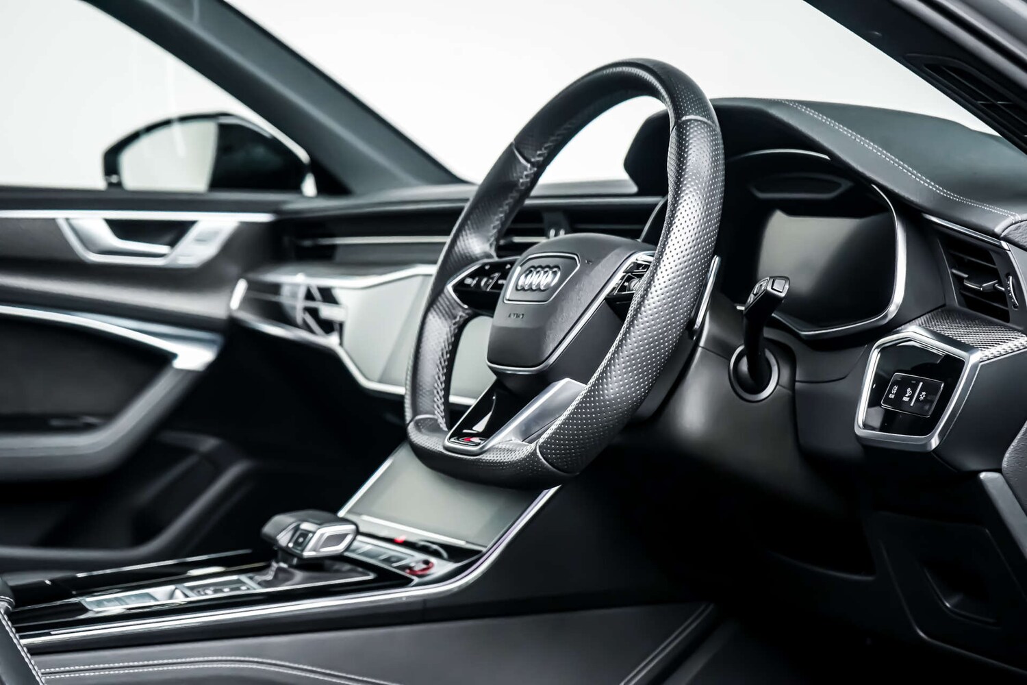 Used Audi RS6 2021 for sale - 78014292: Photo 11