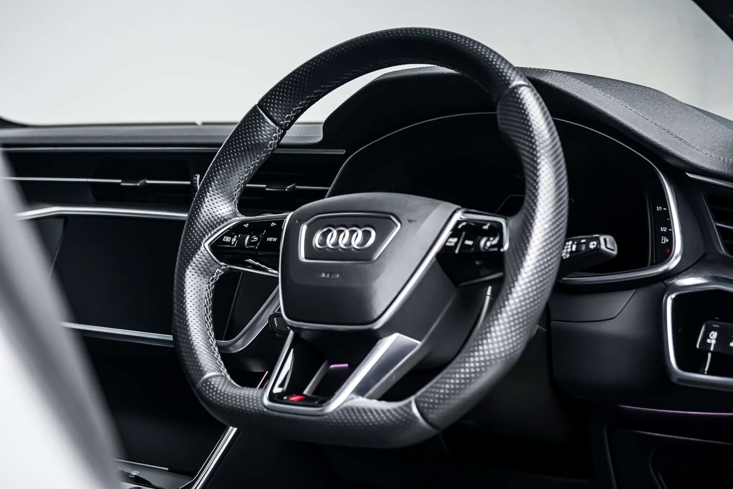 Used Audi RS6 2021 for sale - 78014292: Photo 22