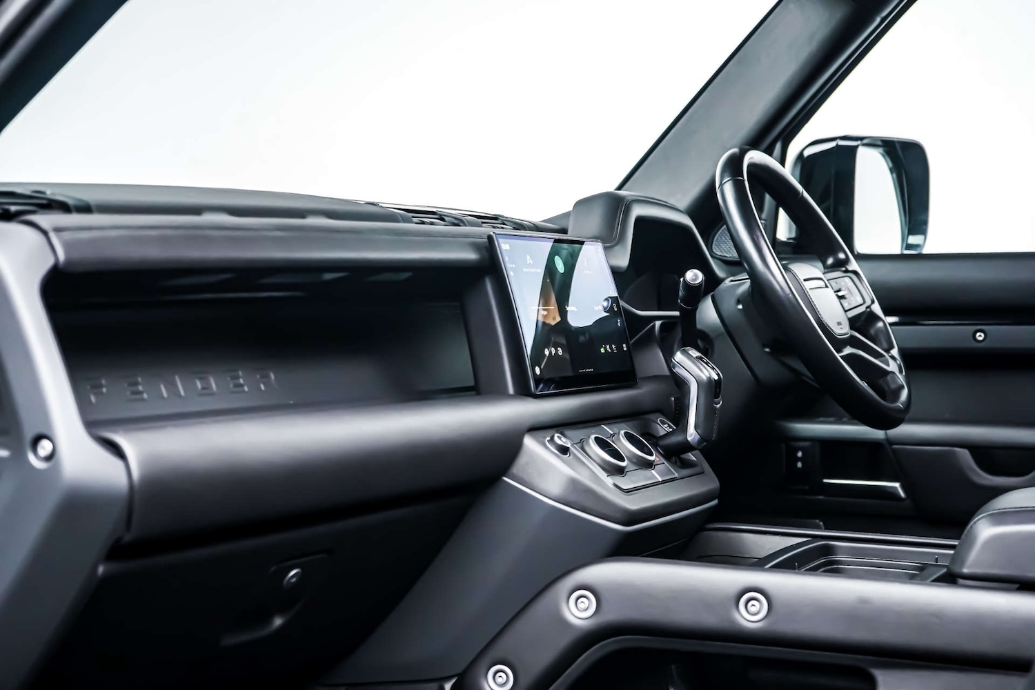 Used Land Rover Defender 2022 for sale - 76831090: Photo 21