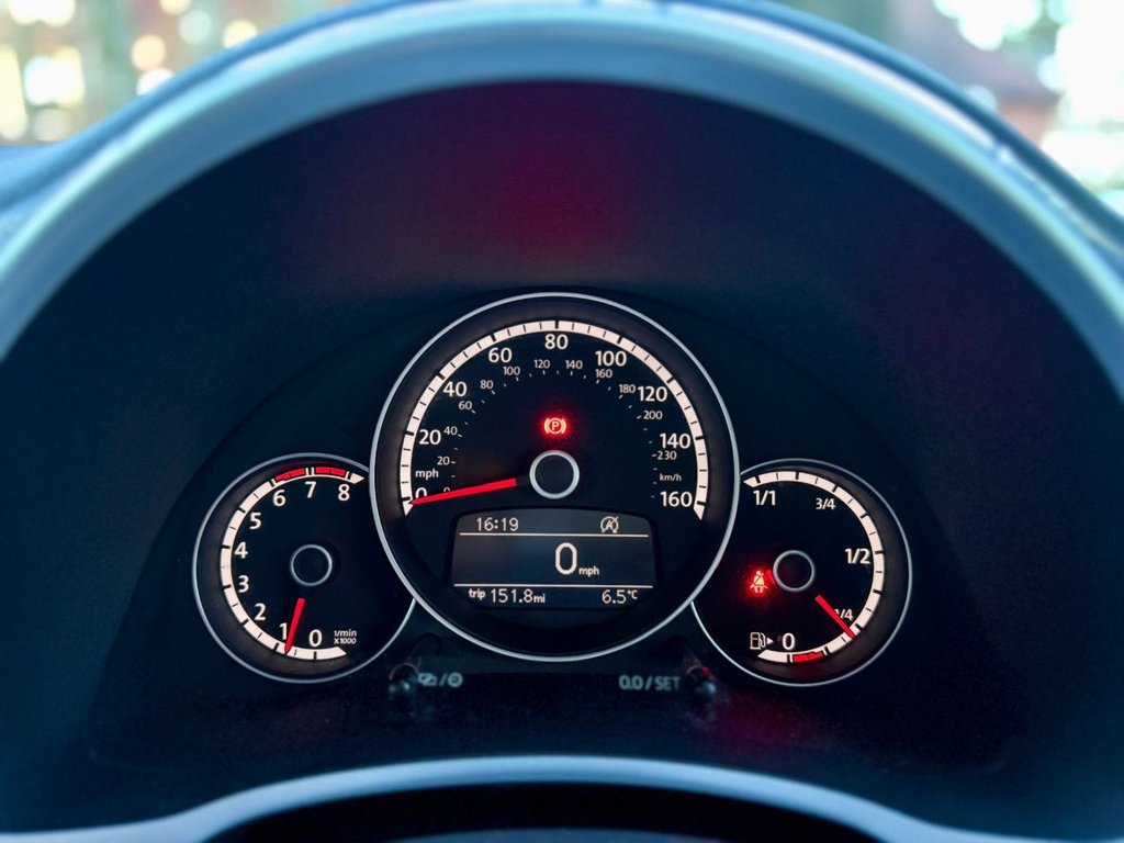 Used Volkswagen Beetle 2016 for sale - 77356628: Photo 15