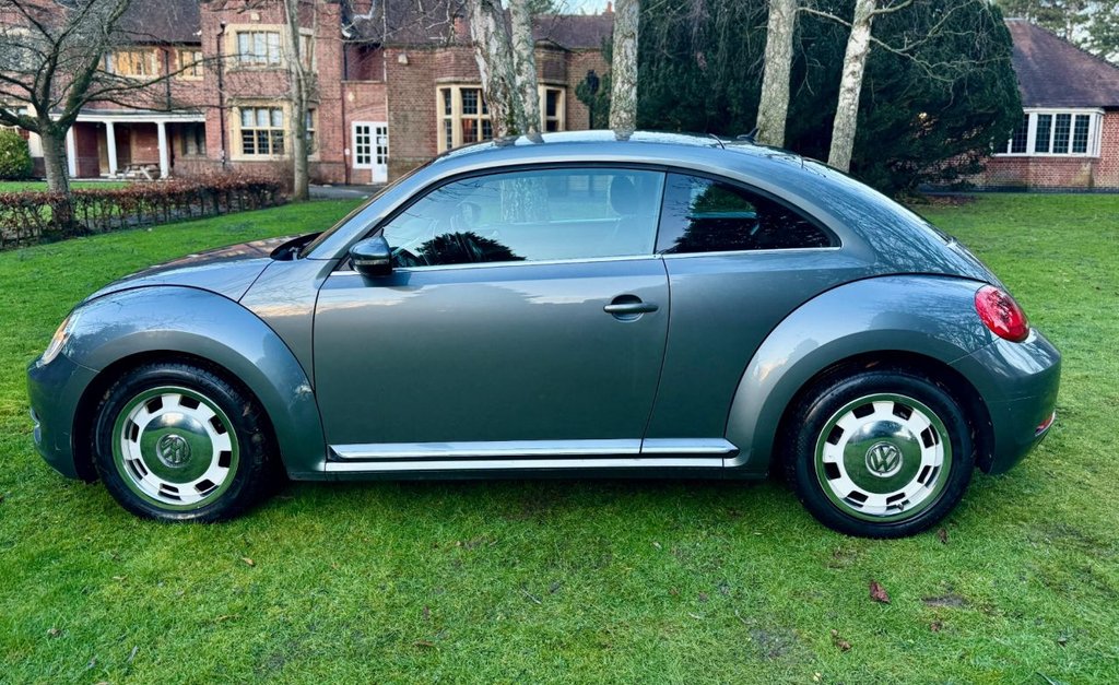 Used Volkswagen Beetle 2016 for sale - 77356628: Photo 6