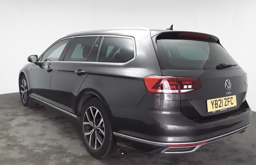 Used Volkswagen Passat 2021 for sale - 76642439: Photo 4