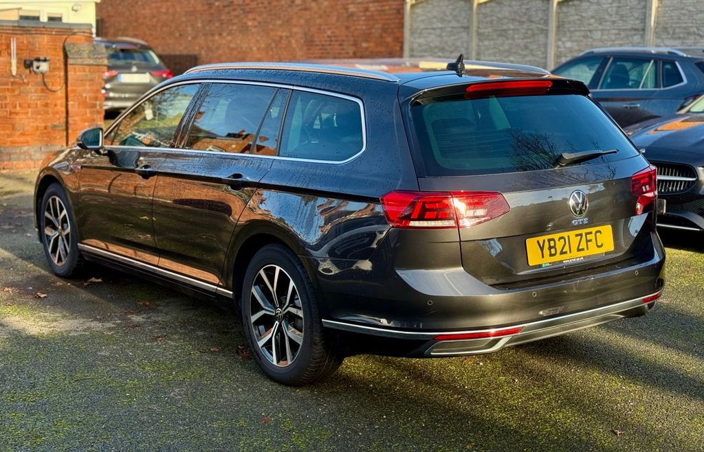 Used Volkswagen Passat 2021 for sale - 76642439: Photo 8