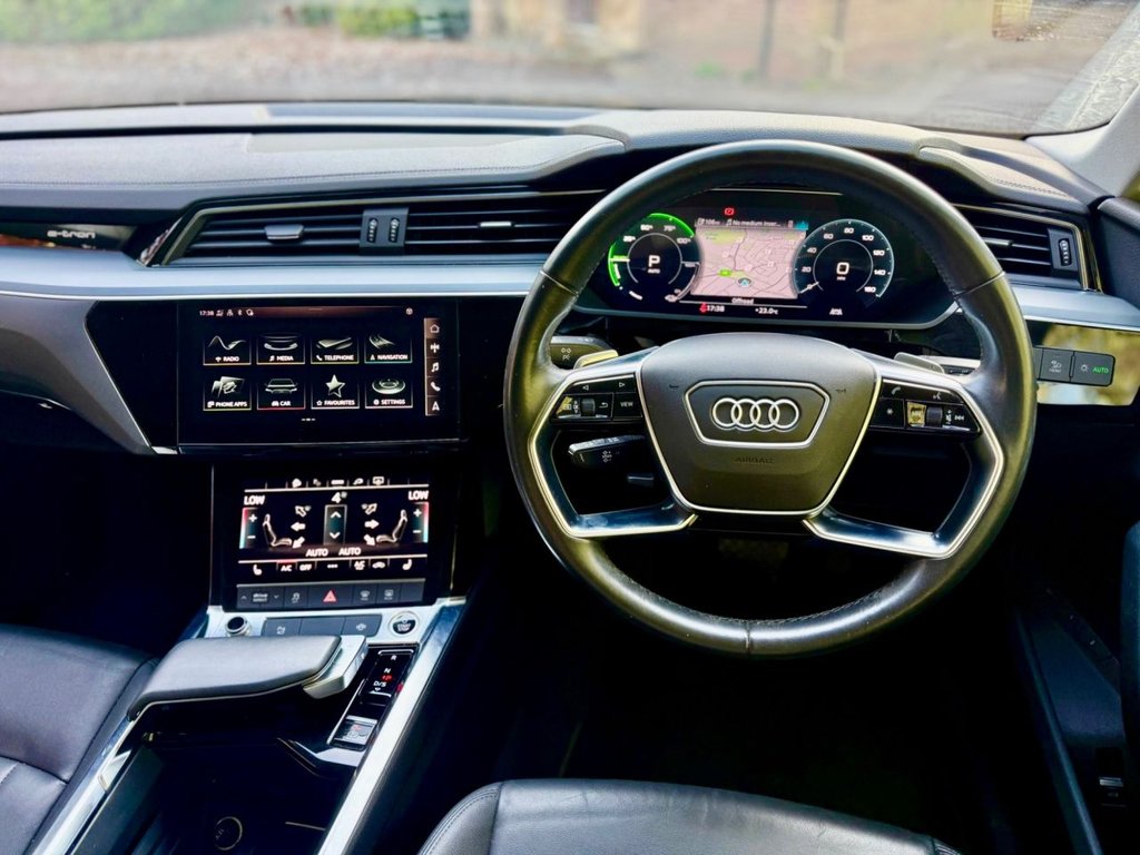 Used Audi e-tron 2021 for sale - 78141812: Photo 3