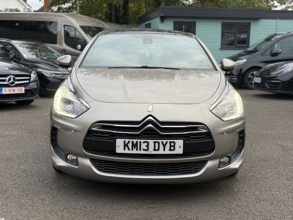 Used Citroen DS5 2013 for sale - 76147440: Photo 4