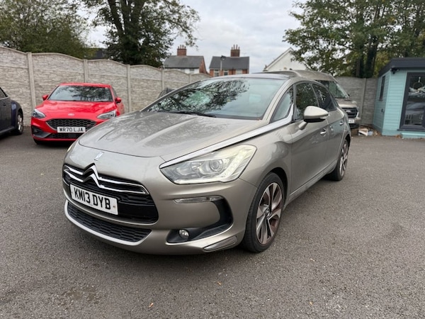 Used Citroen DS5 2013 for sale - 76147440: Photo 5