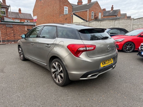 Used Citroen DS5 2013 for sale - 76147440: Photo 9