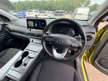 Used Hyundai KONA 2020 for sale - 78902471: Photo