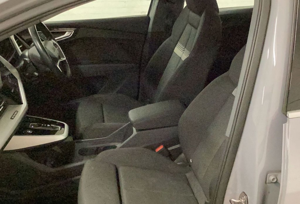 Used Audi Q4 e-tron 2021 for sale - 78074199: Photo 4