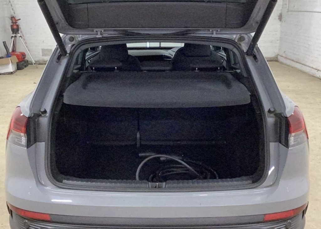 Used Audi Q4 e-tron 2021 for sale - 78074199: Photo 7