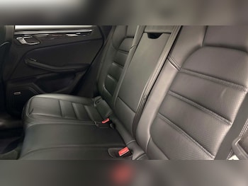 Used Porsche Macan 2022 for sale - 78206531: Photo