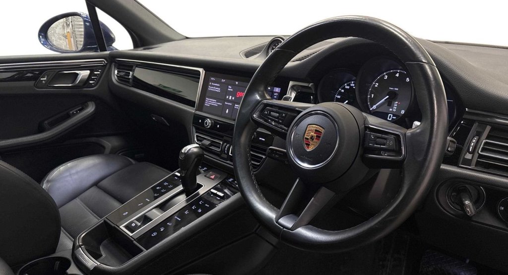 Used Porsche Macan 2022 for sale - 78206531: Photo 8