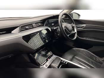 Used Audi e-tron 2020 for sale - 79743005: Photo