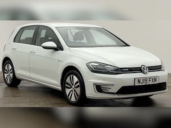 Used Volkswagen Golf 2019 for sale - 78372513: Photo