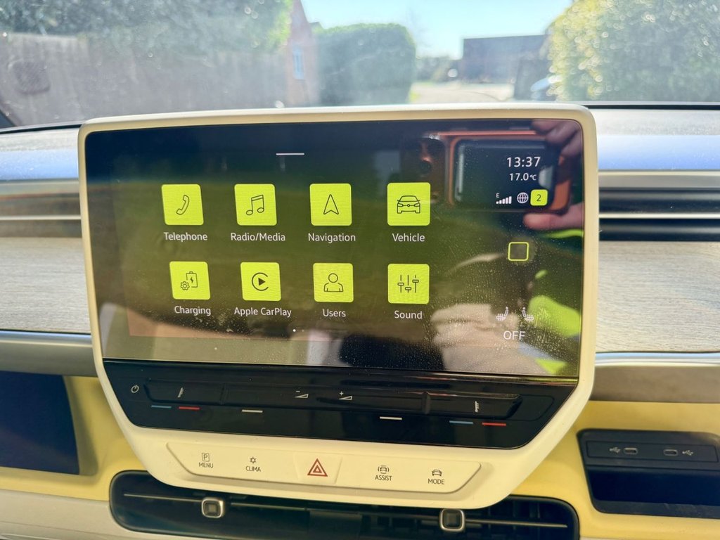 Used Volkswagen ID.Buzz 2023 for sale - 77953283: Photo 17