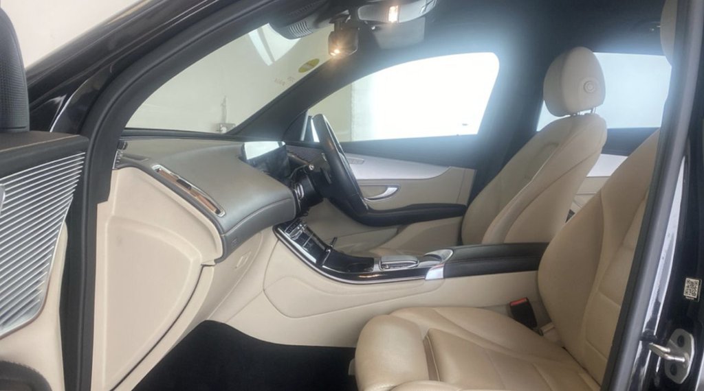 Used Mercedes-Benz EQC 2022 for sale - 77905210: Photo 2