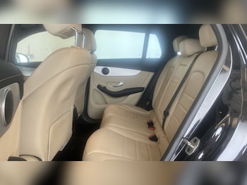 Used Mercedes-Benz EQC 2022 for sale - 77905210: Photo