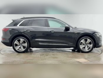 Used Audi e-tron 2019 for sale - 78241517: Photo