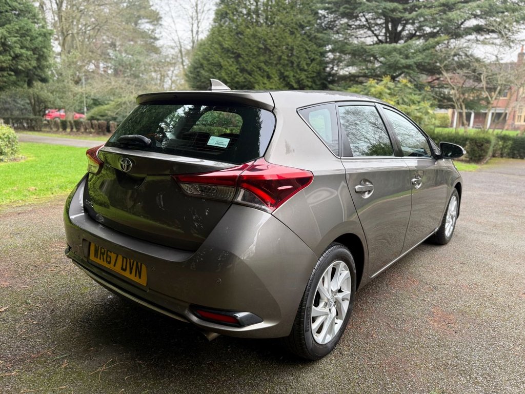 Used Toyota Auris 2017 for sale - 77642373: Photo 11