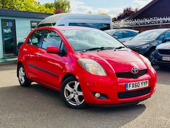 Used Toyota Yaris 2010 for sale - 79625486: Photo