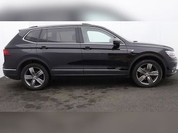 Used Volkswagen Tiguan Allspace 2021 for sale - 78241427: Photo