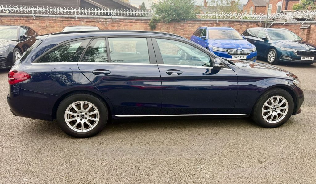 Used Mercedes-Benz C Class 2020 for sale - 76069177: Photo 13