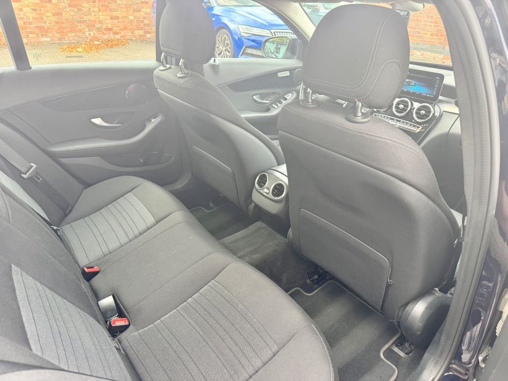 Used Mercedes-Benz C Class 2020 for sale - 76069177: Photo 14