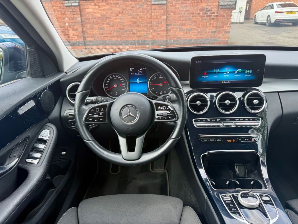 Used Mercedes-Benz C Class 2020 for sale - 76069177: Photo 16