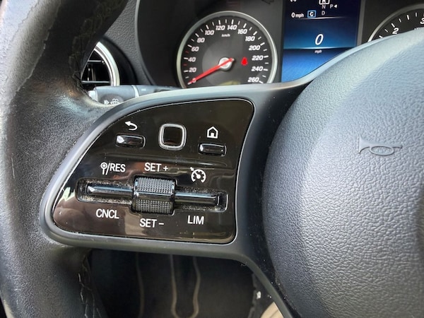 Used Mercedes-Benz C-Class 2020 for sale - 76069177: Photo 25